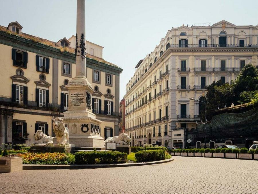 Ferienwohnung La Dimora Di Chiaia Neapel Exterior foto